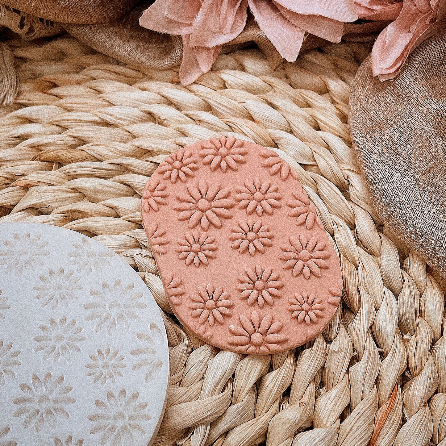 UltraPOP DAISY PATTERN EMBOSSER