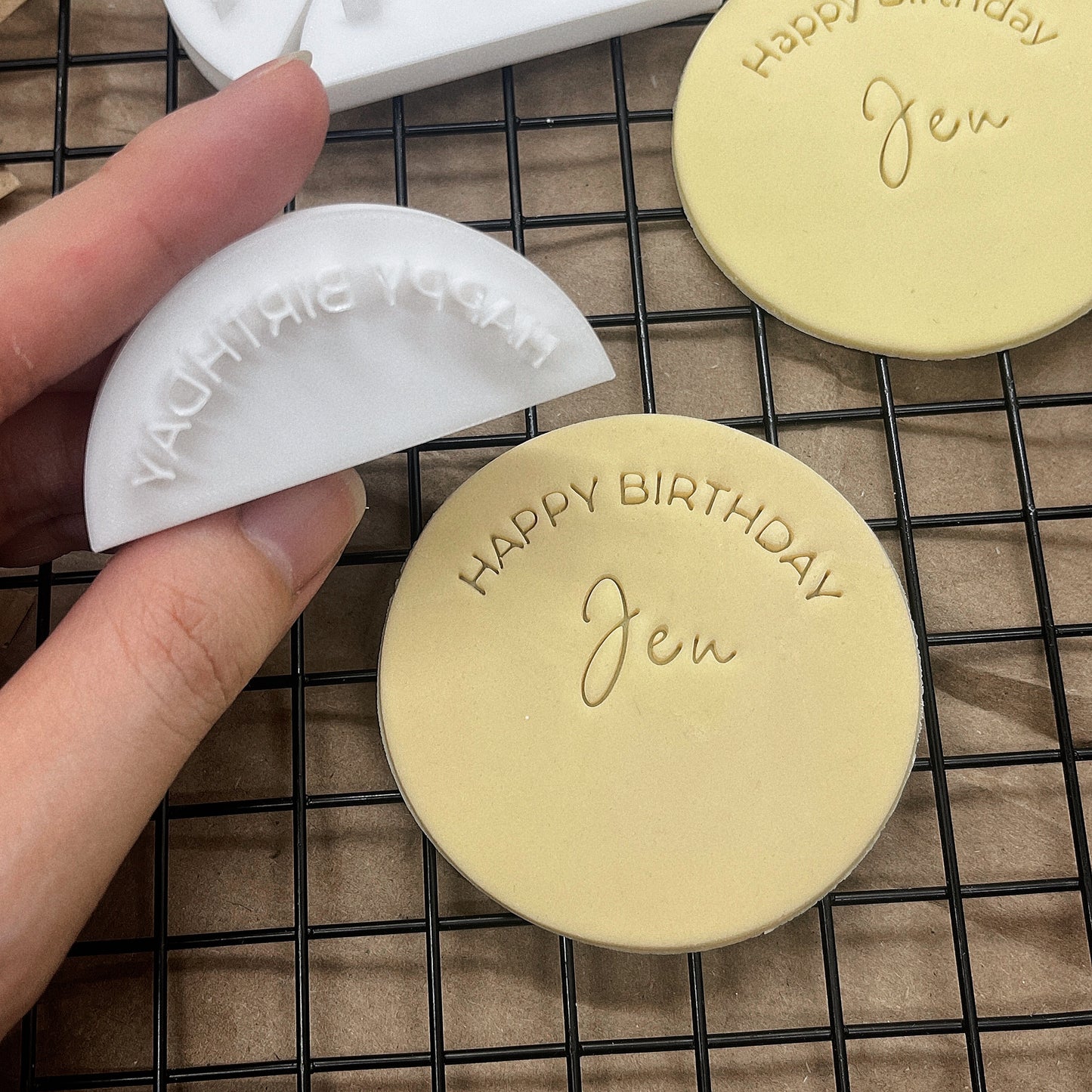 ESSENTIAL FONT SET - MINI HAPPY BIRTHDAY