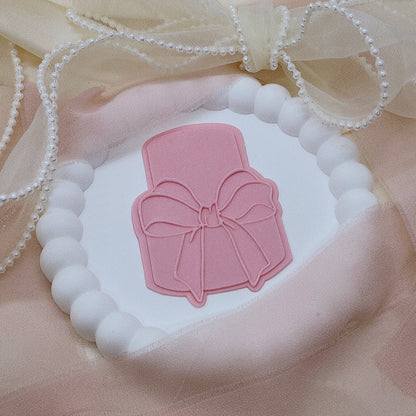 CAKE WITH RIBBON BOW EMBOSSER