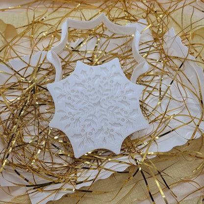 CHRISTMAS SNOWFLAKE EMBOSSER SET